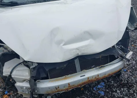 2013 Toyota Prius C Four из США, поврежденный, VIN JTDKDTB34D1050826